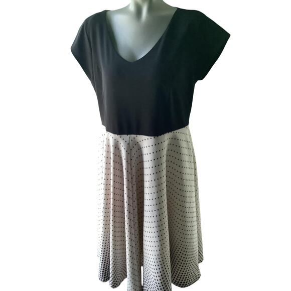 Masseys- Polka Dot Dress size XL - Picture 1 of 4